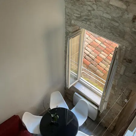 شقة Place Aux Herbes