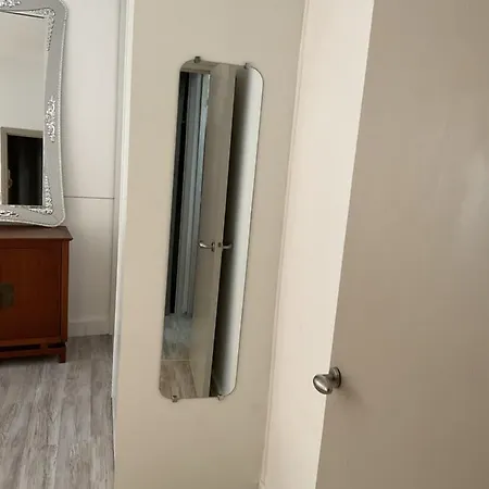 Place Aux Herbes * نيم