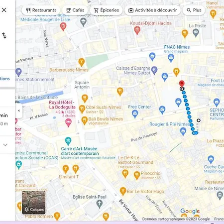 Place Aux Herbes شقة